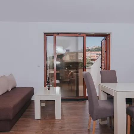 Appartement Patricia Rab Town