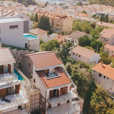 Patricia Apartamento Rab Town