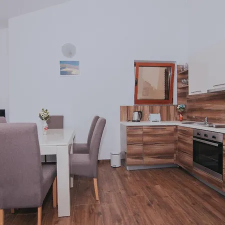 Patricia Apartamento Rab Town