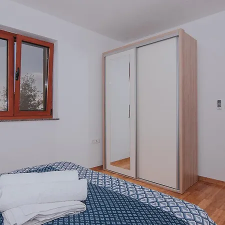 Patricia Apartamento Rab Town