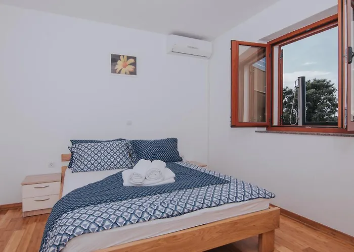 Patricia Apartman Rab Town
